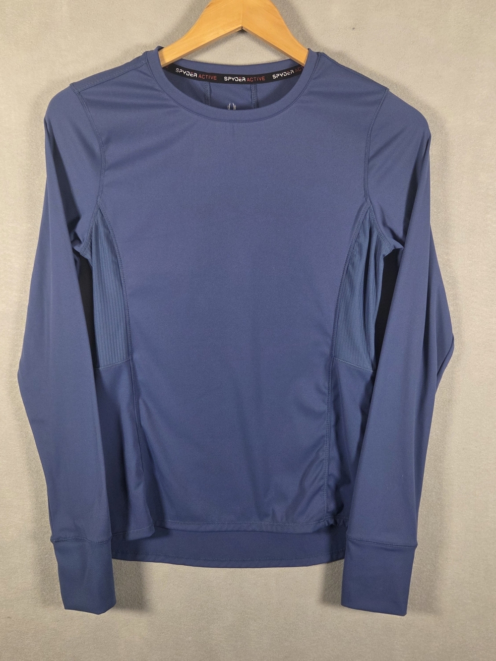 Spyder Active women's long-sleeve pullover (S575)